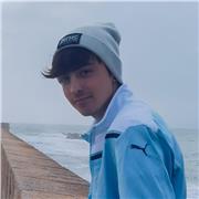 Profesor de materias de ciencias para alumnos de ESO